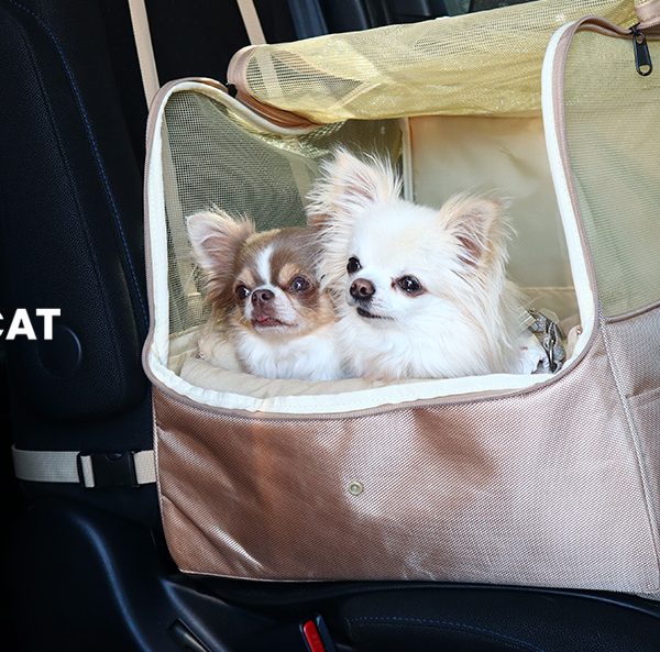 IDOG&ICATより、ペットとの車でのお出かけにぴったりな車内設置用ドライブベッド「ドライブネストベッド」を6月5日より販売開始